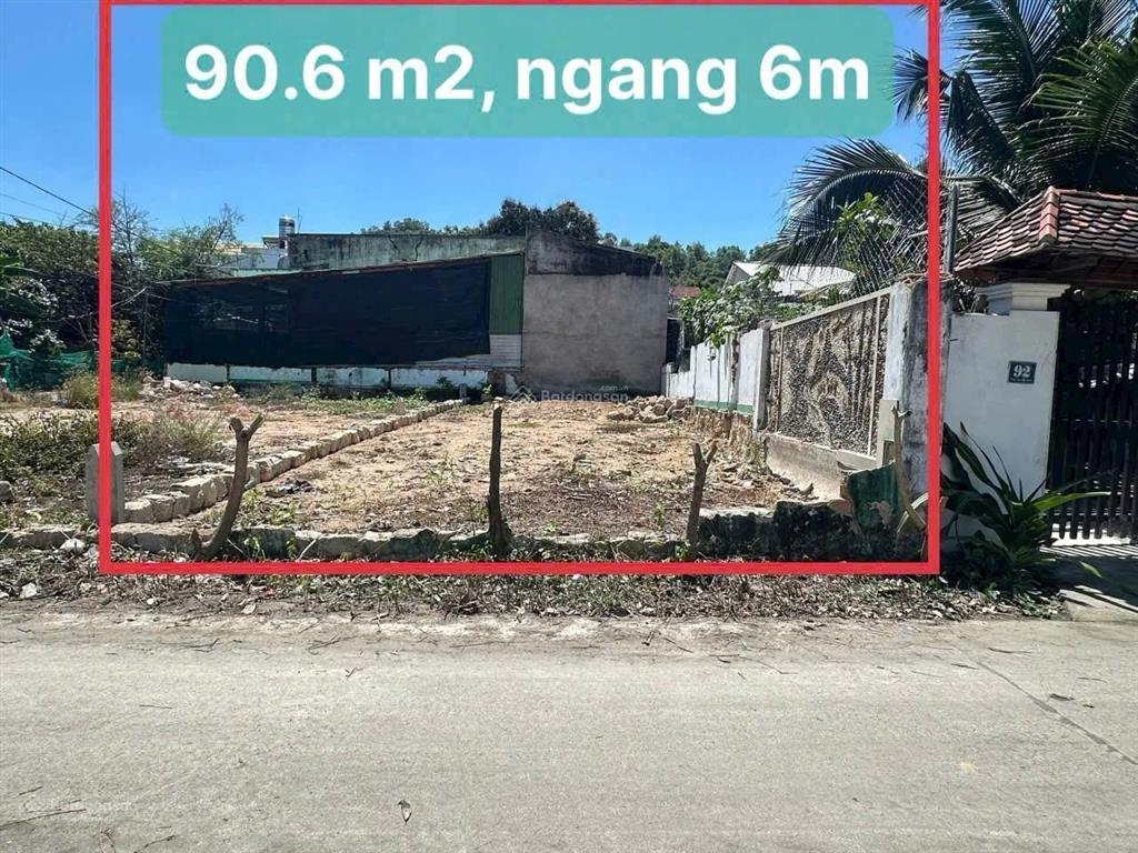 Bán lô đất thôn hòn nghê 2  đường trạm điện  xã vĩnh ngọc  tp. nha trang. dt 90,6m2 giá 2,75 tỷ