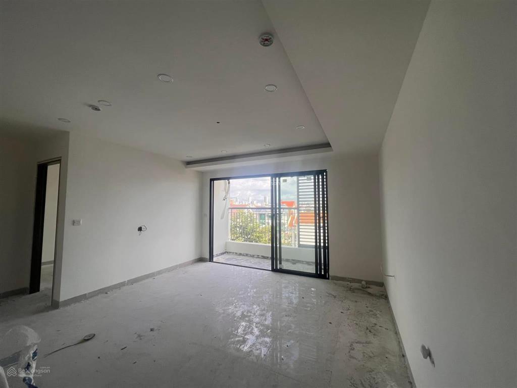 Bán căn góc 2pn giá rẻ toà ccu phước long