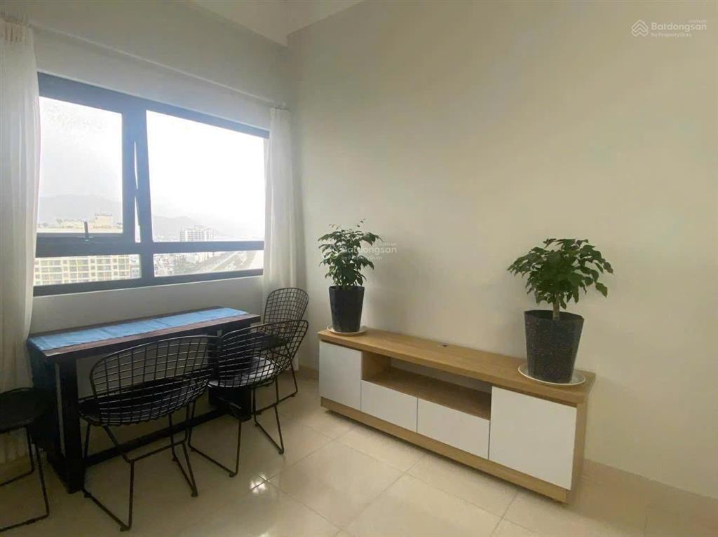 Cho thuê căn hộ chung cư 3pn view sông vào ở ngay