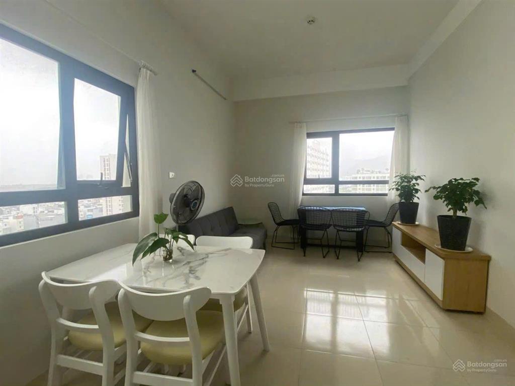 Cho thuê căn hộ chung cư 3pn view sông vào ở ngay