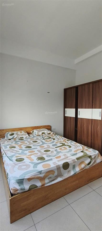 Cho thuê căn hộ chung cư 3pn view sông vào ở ngay