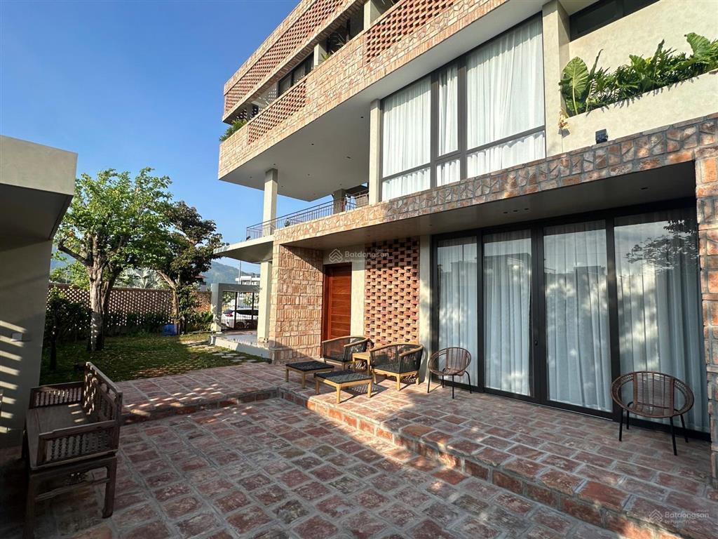 Cho thuê biệt thự mới ngay đường phong châu nha trang