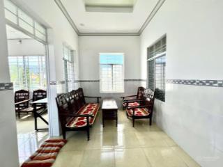 Cho thuê nguyên căn homestay có 5 phòng ngủ sát biển