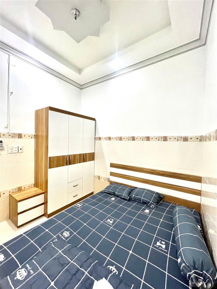 Cho thuê nguyên căn homestay có 5 phòng ngủ sát biển