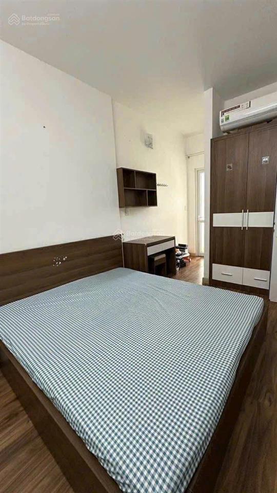 Chính chủ bán căn hộ chung cư bình phú 2. gần biển hòn chồng