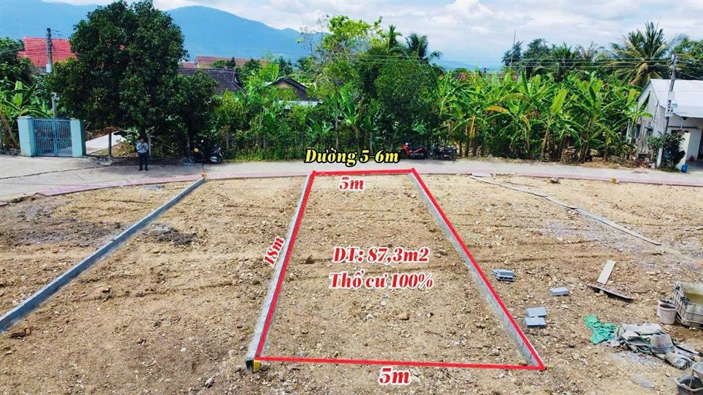 Chính chủ kẹt bán nhanh lô đất diên lạc. cách ql27c vào 50m. giá 990 triệu