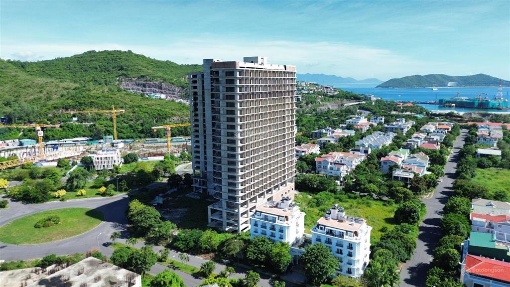 Cần bán lô đất góc 2 mặt đường 82 triệu/m2 tại khu đô thị biển an viên, 371m2 cách biển 150 mét
