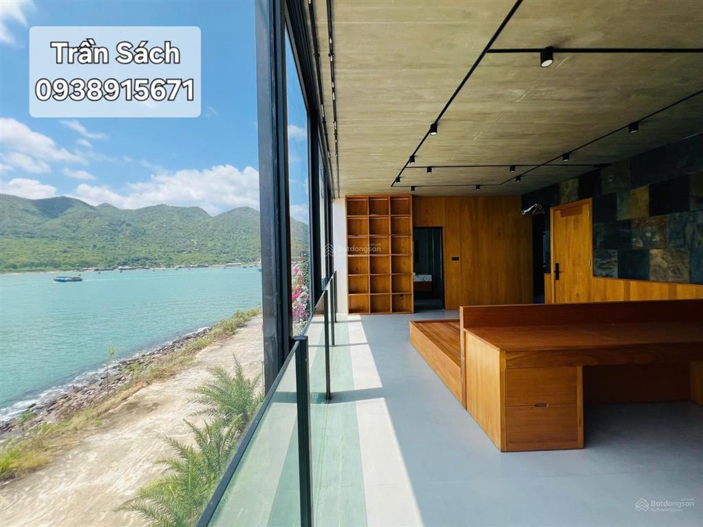 Bán biệt thự mới xây, trực diện biển khu đô thị an viên, 350m2, 4 tầng, 80 tỷ, có sổ đỏ