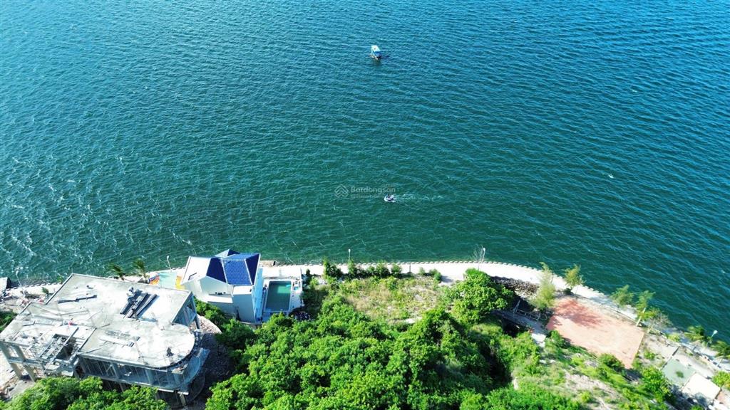 Chính chủ bán lô đất tại trực diện biển tại đảo trí nguyên nha trang, 510m2, full thổ cư, có sổ