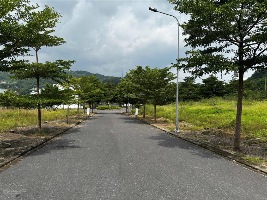 Bán đất nền dự án hoàng phú nha trang, lô 84m2 giá 2 tỷ 300