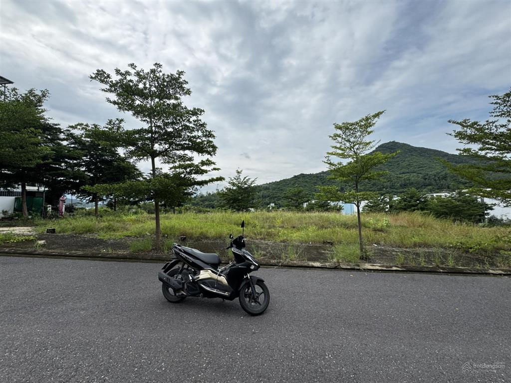 Bán đất nền dự án hoàng phú nha trang, lô 84m2 giá 2 tỷ 300