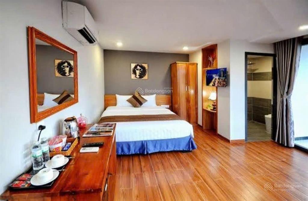 Bán khách sạn tiêu chuẩn 5 sao đường trần phú nha trang