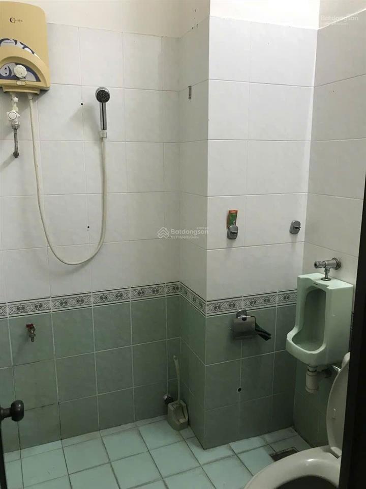 Bán nhà 2 tầng hẻm ô tô đặng tất nha trang gần biển