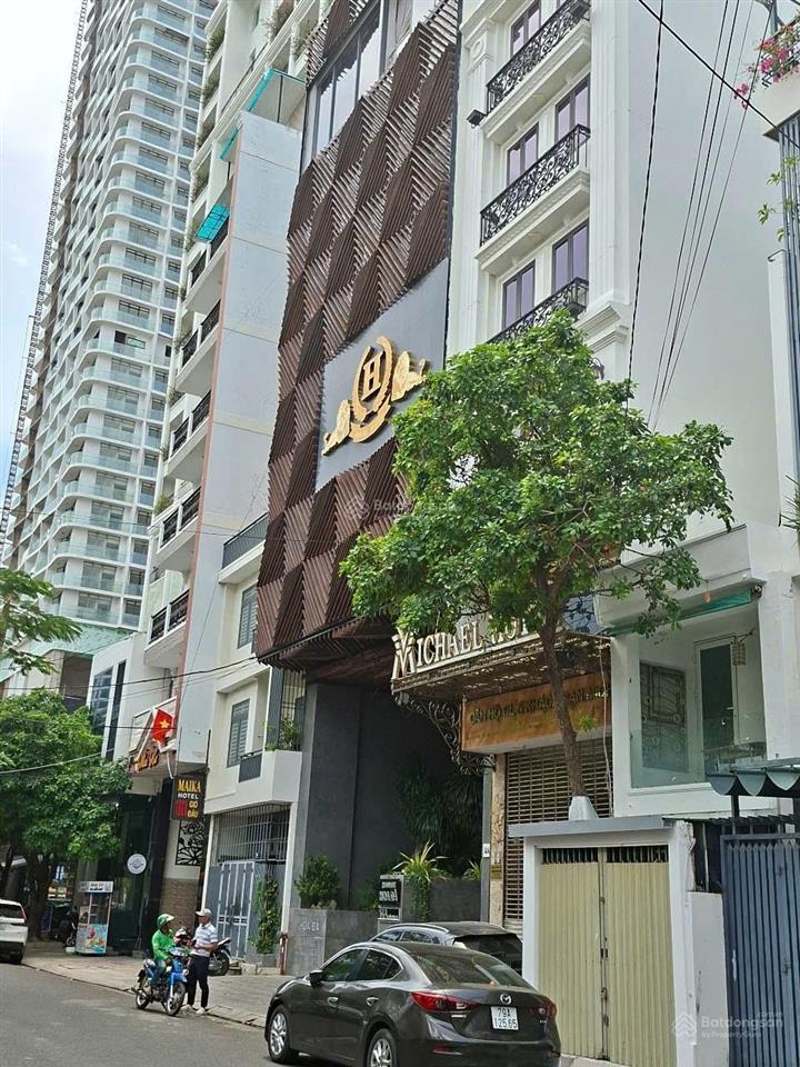 Bán nhà 7 tầng đường trần văn ơn trung tâm phố biển nha trang