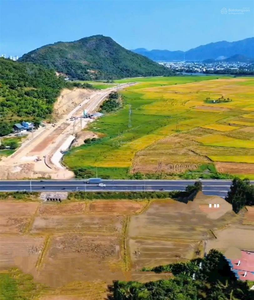Bán đất mặt tiền đường hùng lộc hầu hòn nghê nha trang