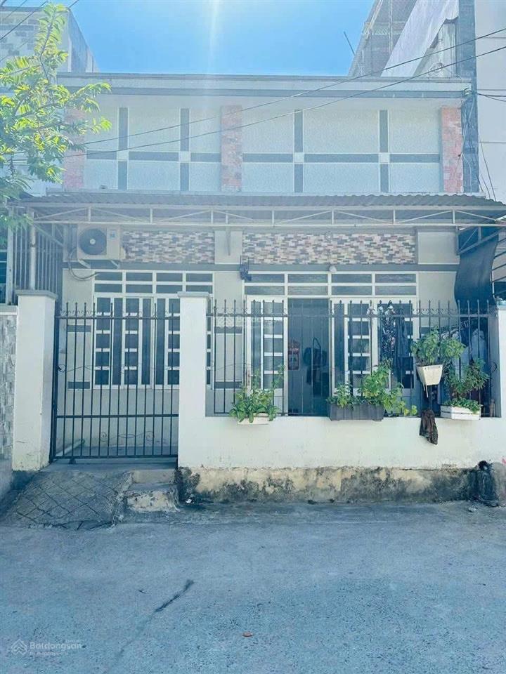 Bán nhà đường bê tông 7m vũ hữu hòn xện nha trang