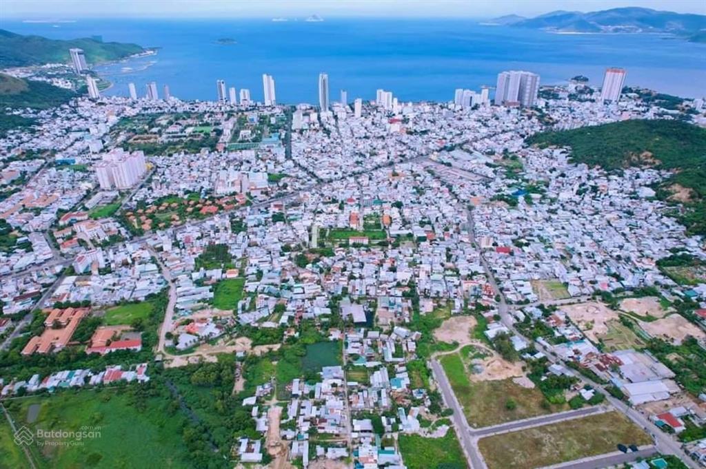 Bán nhà mặt tiền nguyễn biểu phường bắc nha trang