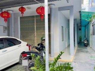 Bán nhà 2 tầng gần biển đường dương hiến quyền, bắc nha trang. dt 165m2 (ngang 6,95m) giá 110tr/m2