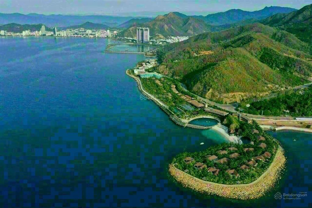 Bán đất rẻ 266m2  giá 55tr/m. đường huỳnh văn nghệ, vĩnh hoà, bắc nha trang. vị trí vip gần biển.