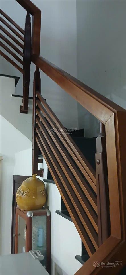 Bán nhà 2 tầng dt 75m2  giá 4,1 tỷ. tại vĩnh hải, nha trang. gần chợ vĩnh hải, gần biển, gần 2/4.
