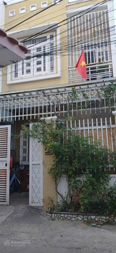 Bán nhà 2 tầng dt 75m2  giá 4,1 tỷ. tại vĩnh hải, nha trang. gần chợ vĩnh hải, gần biển, gần 2/4.