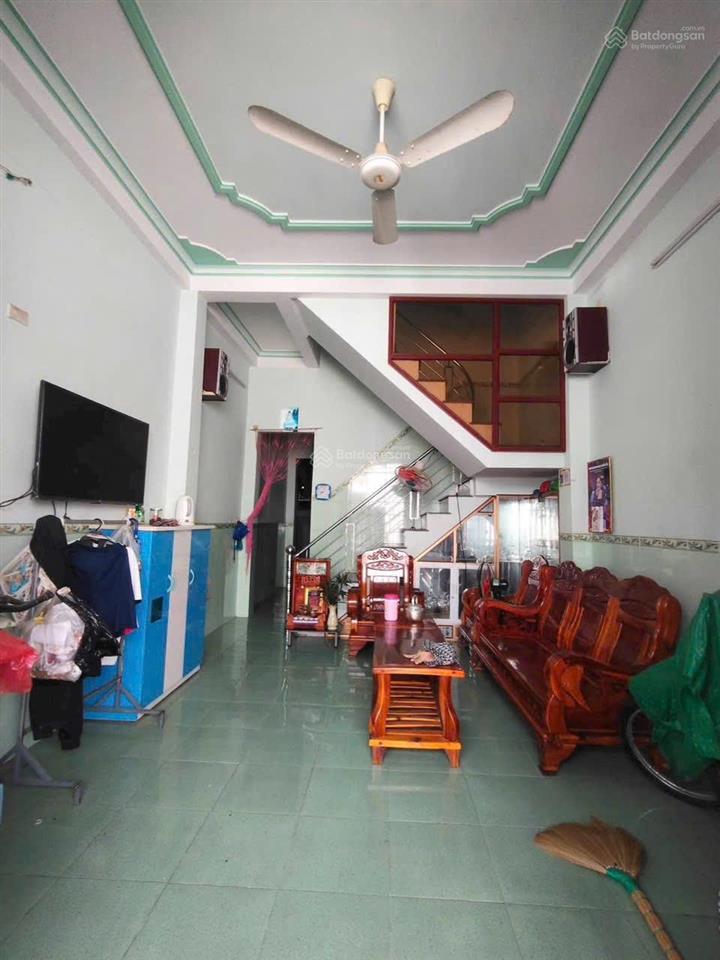 Bán nhà 2 tầng dt 60m2  giá 3,98 tỷ. đường bùi huy bích, hòn xện, bắc nha trang. gần biển.