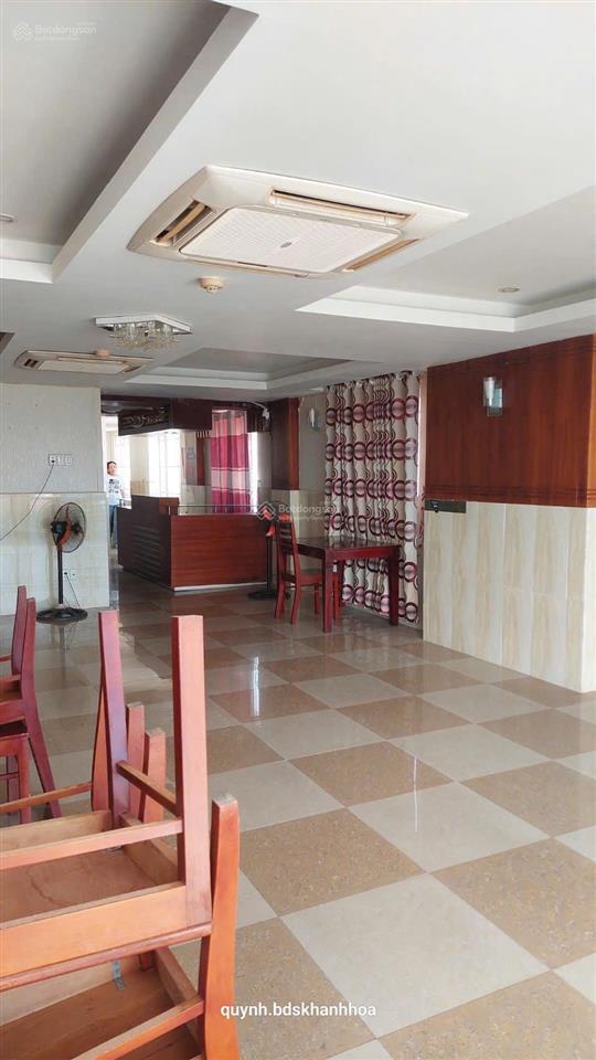 Bán ks 14 tầng 36 phòng kd  giá 23 tỷ. đường đoàn trần nghiệp, bắc nha trang. gần biển hòn chồng.