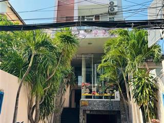 Bán ks 14 tầng 36 phòng kd  giá 23 tỷ. đường đoàn trần nghiệp, bắc nha trang. gần biển hòn chồng.