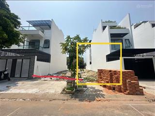 Bán đất gói 4, khu đô thị mỹ gia, nha trang. dt 100m2  giá bán 55tr/m2. đường rộng 18m, hướng bắc