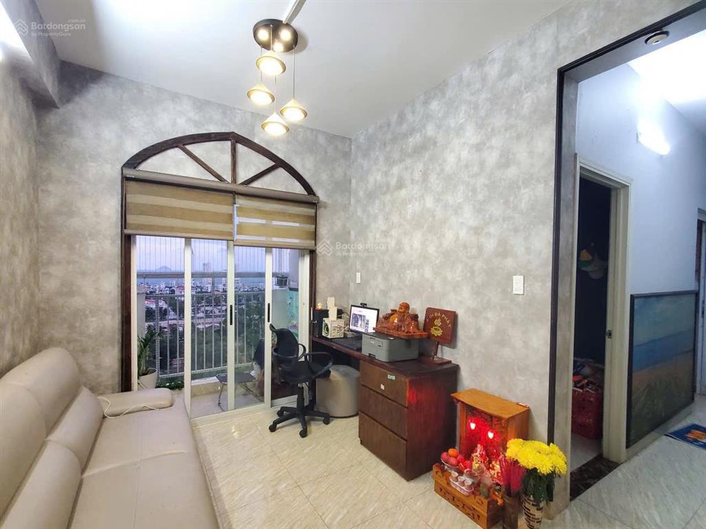 Bán căn hộ chung cư hoàng quân, khu đt bắc nha trang. dt 56m2 căn góc 2 mặt tiền  giá 2,57 tỷ.