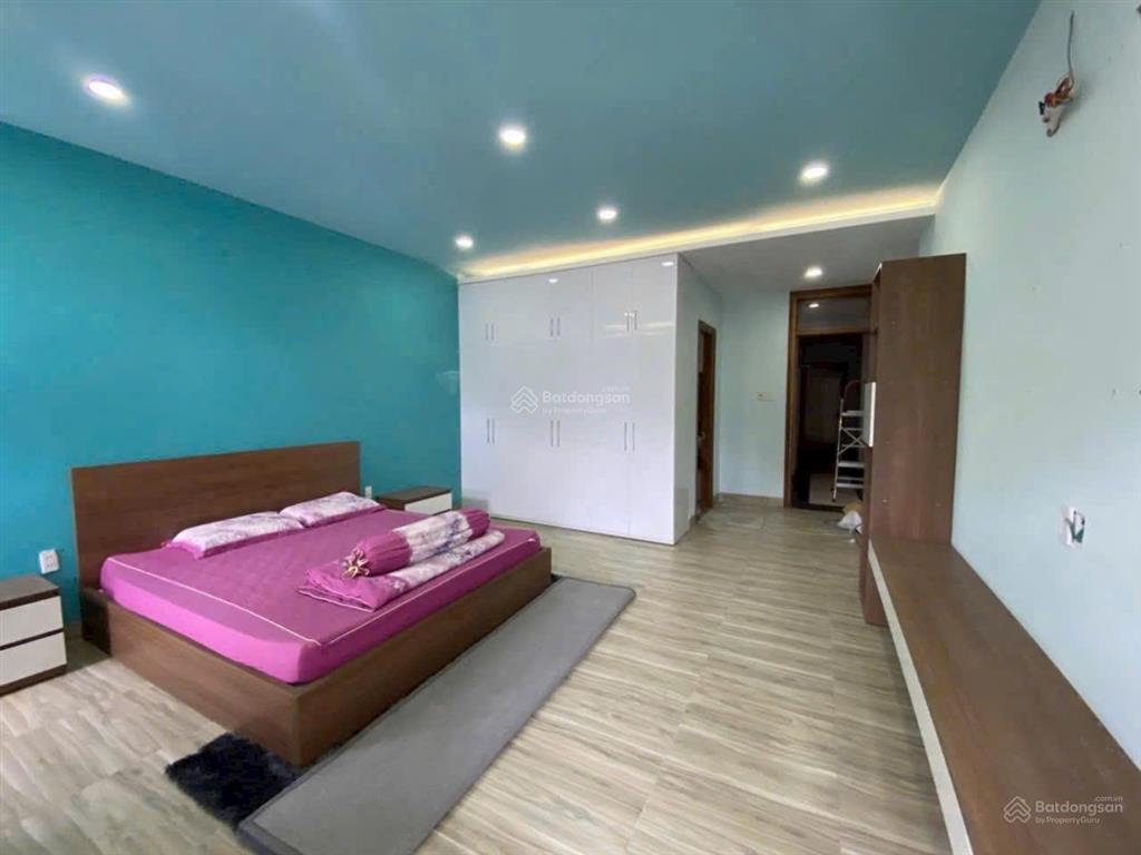 Bán nhà 5 tầng, dt 100m2. giá 13,8 tỷ, đường điện biên phủ, vĩnh hòa, bắc nha trang. vị trí kdbb.