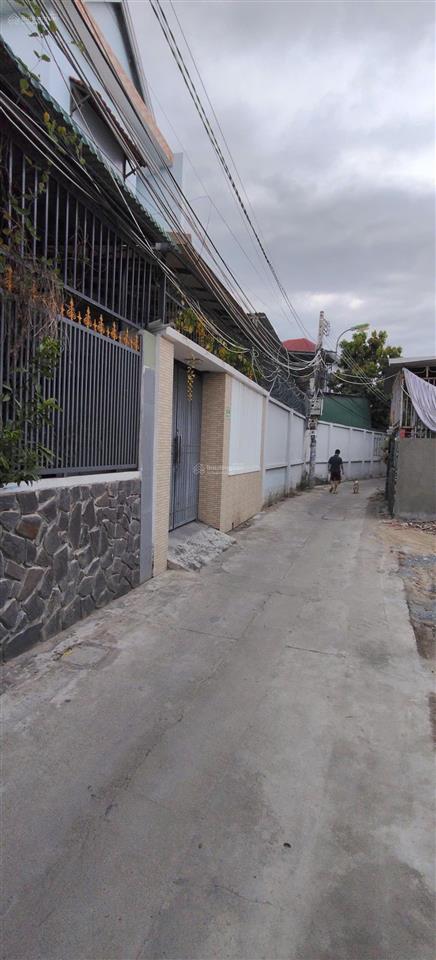 Bán nhà 2 tầng 74,4m2 (ngang 5m)  giá 3,75 tỷ đường phạm tu, vĩnh hải, nha trang. gần ubnd
