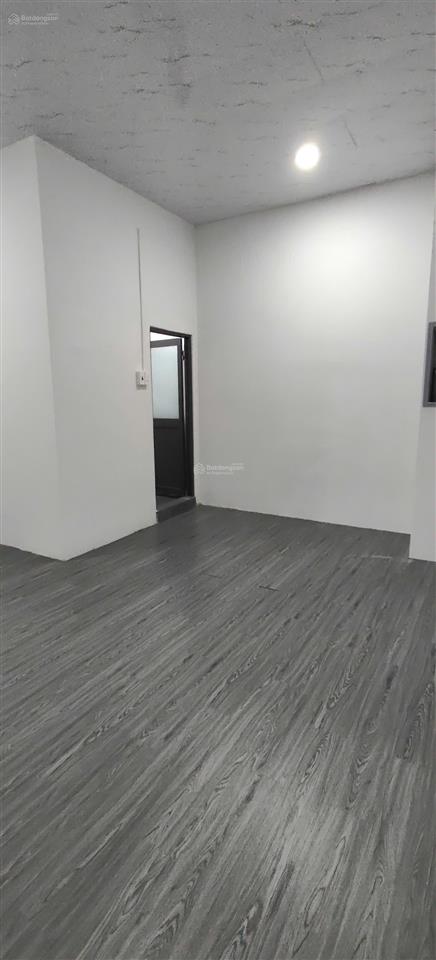 Bán nhà 2 tầng 74,4m2 (ngang 5m)  giá 3,75 tỷ đường phạm tu, vĩnh hải, nha trang. gần ubnd