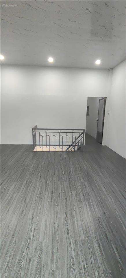 Bán nhà 2 tầng 74,4m2 (ngang 5m)  giá 3,75 tỷ đường phạm tu, vĩnh hải, nha trang. gần ubnd