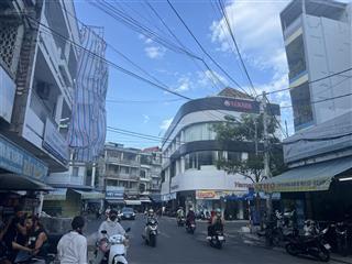 Bán nhà 4 tầng 104,8m2, tp nha trang  giá 17,9 tỷ. đường trần quý cáp, gần chợ đầm, siêu thị, tttm