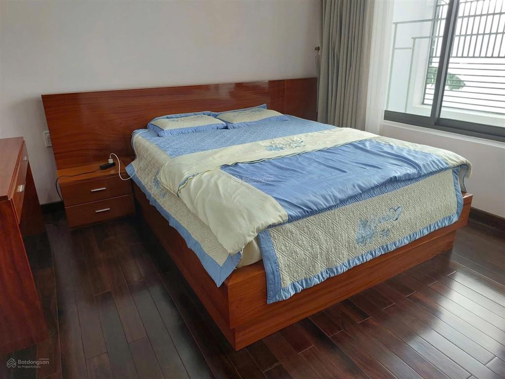Cho thuê biệt thự đẹp 3 tầng tại khu biệt thự biển an viên, nha trang, đủ tiện nghi. giá 40tr/tháng