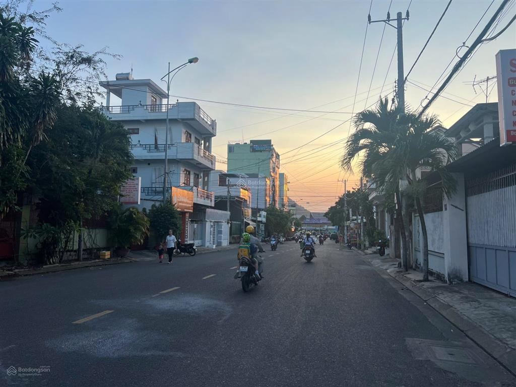 Bán đất lớn giá rẻ 1125,8m2  giá 80tr/m2  đường củ chi, bắc nha trang. gần biển xây ks, nhà hàng