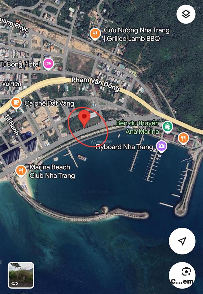 Bán đất mặt biển nha trang 448,5m2 giá 105tr/m2. đường nguyễn cơ thạch, vĩnh hoà sát bến du thuyền