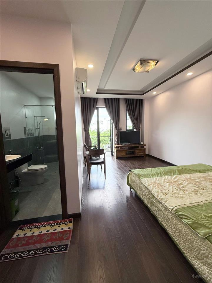 Bán nhà 3 tầng có thang máy kđt hà quang 2 gần tố hữu  giá 9,8 tỷ