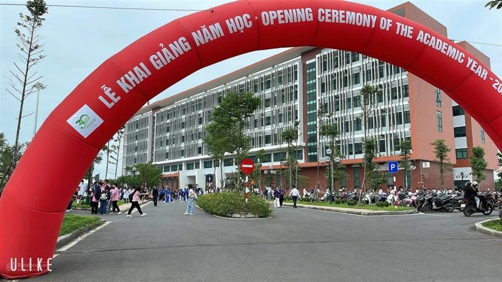 Bán đất hòa lạc gần khu công nghệ cao và đh fpt giá 2,5 tỷ.  0929 718 ***