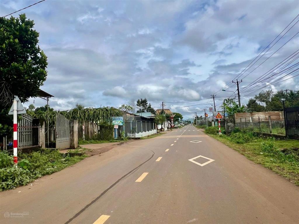 Bán đất ven đô hà nội, cách hà nội 40 phút di chuyển giá 1.390tỷ/lô.  0986 853 ***