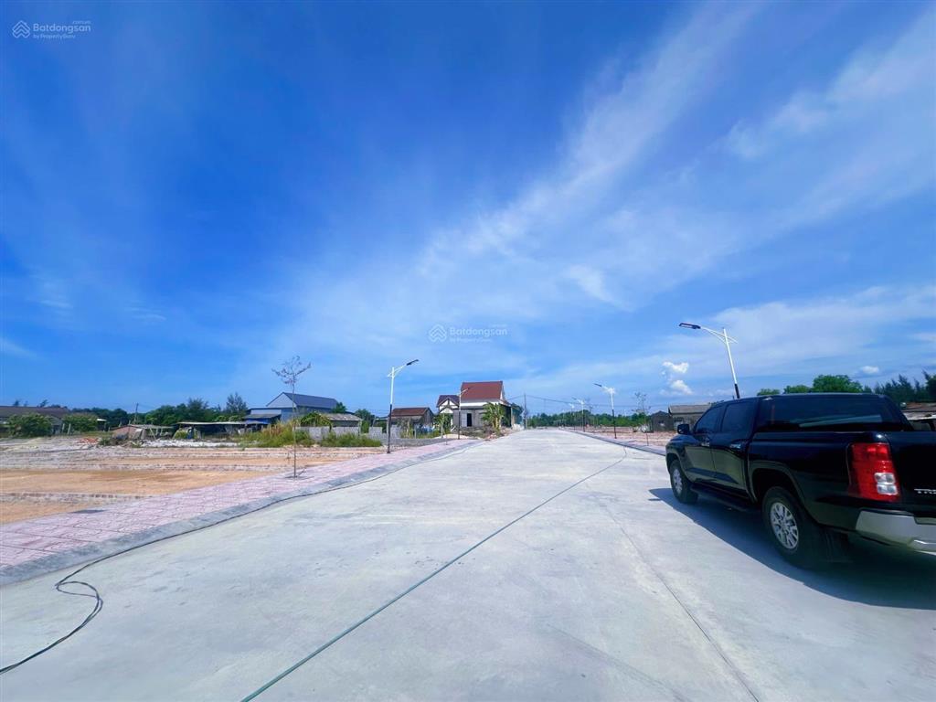 Bán đất nền thổ cư mặt biển quảng trị. diện tích 119m2. giá 375 triệu.  0986 853 ***