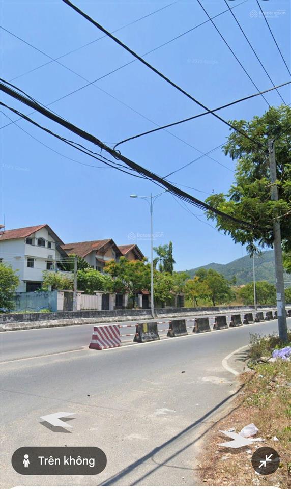 Cần bán 1072m2 có 700m2 thổ cư mặt tiền đường nguyễn tất thành phước đồng nha trang