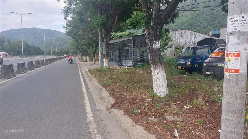 Cần bán 1072m2 có 700m2 thổ cư mặt tiền đường nguyễn tất thành phước đồng nha trang