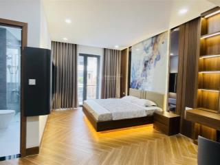 Nhà mới 100%, full nội thất xịn, thang máy, dành cho người kỹ tính, gói 5