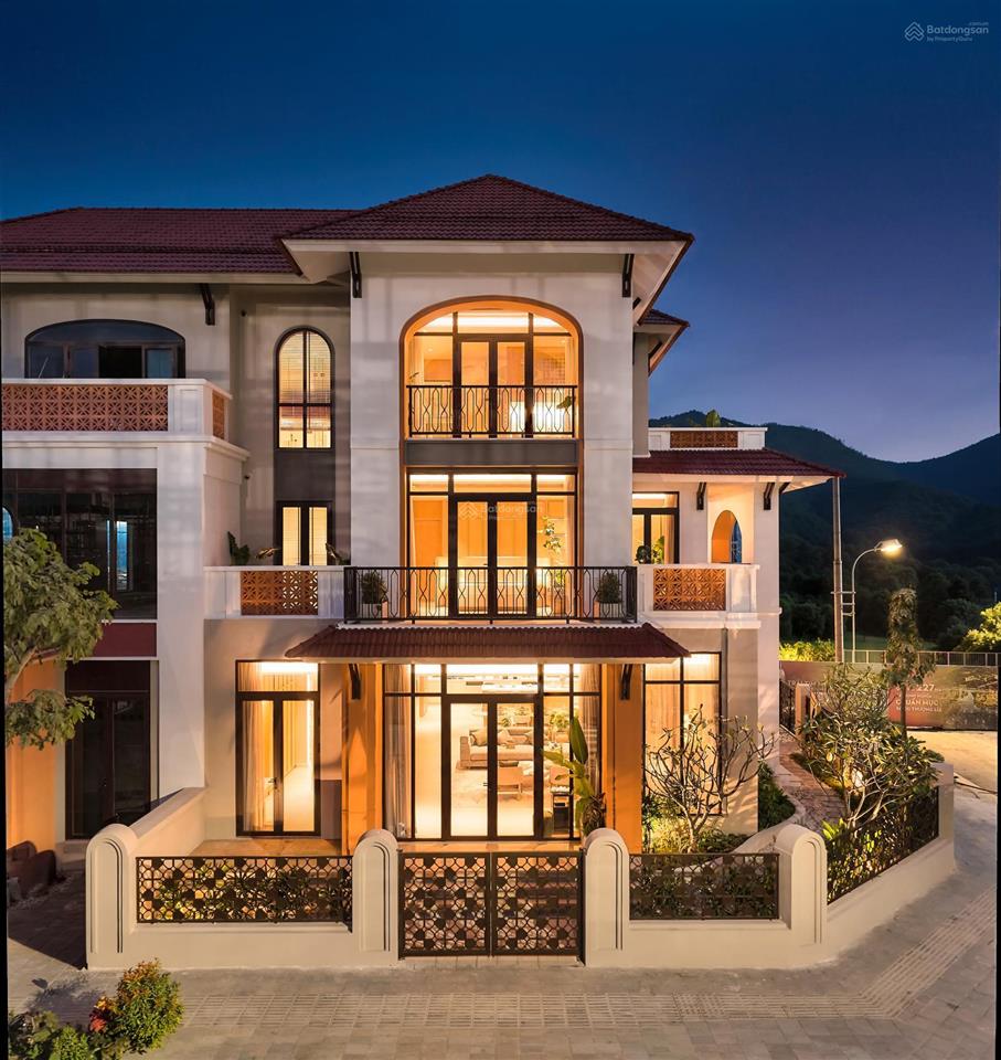 Biệt thự song lập charmora city 200m2 giá chỉ 20 tỷ/căn.  0943 200 ***