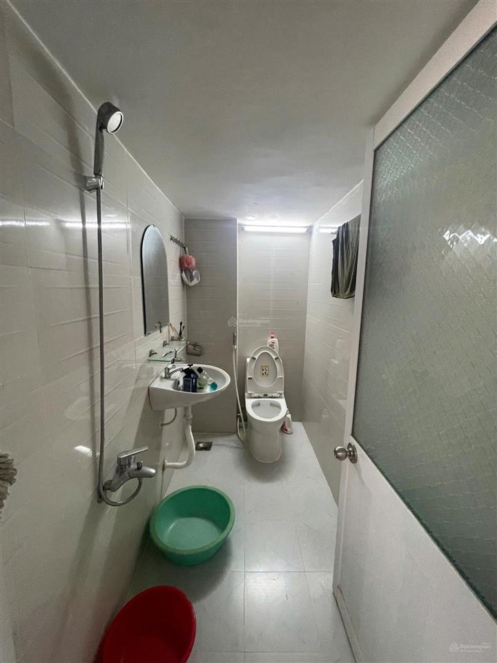 Nhà tttp nha trang, cách biển chỉ 200m hẻm ô tô đg quang trung  sổ hồng chính chủ