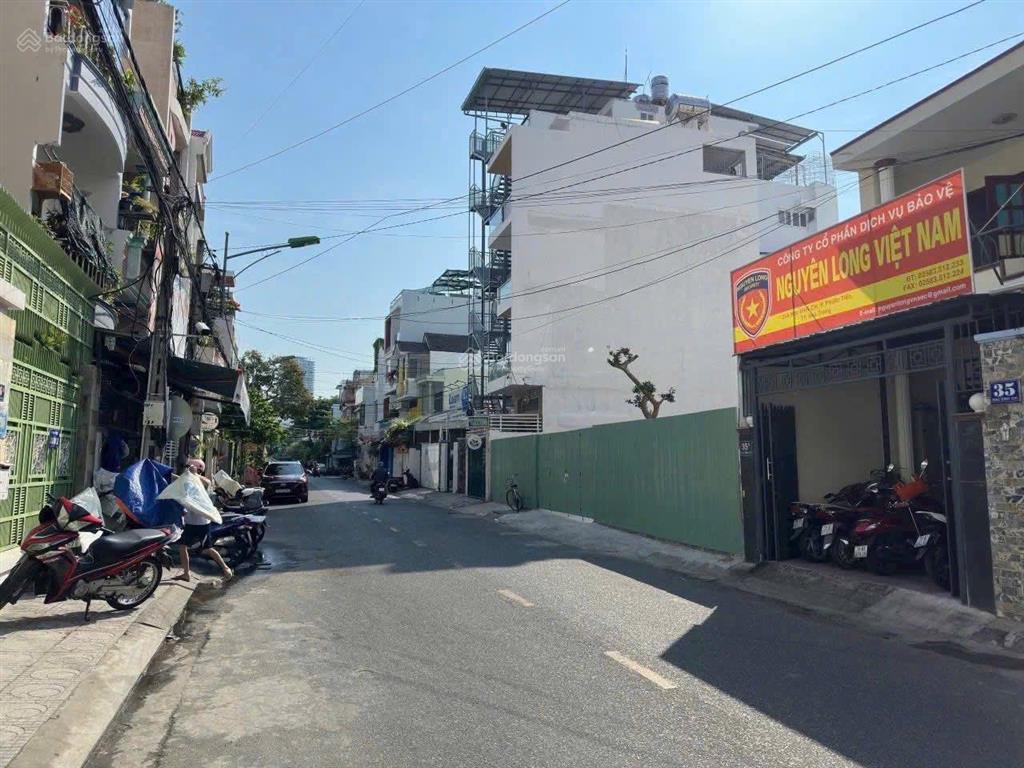 Bán đất tặng nhà cách biển 200m  phạm ngọc thạch gần scenia bay  phạm văn đồng  nha trang