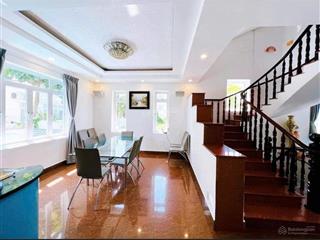 Cho thuê biệt thự an viên  nha trang  có 6 phòng ngủ có hồ bơi riêng