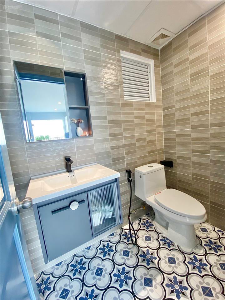 Bán căn hộ chung cư với view sân vườn tại ct1 vcn phước hải  nha trang  full nội thất, sổ hồng